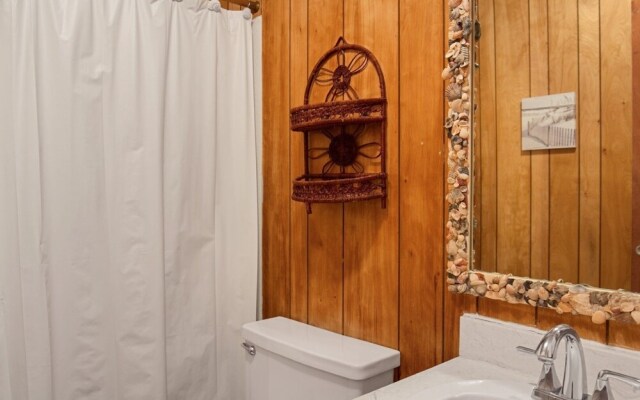 Island 26 2 Bedroom Condo