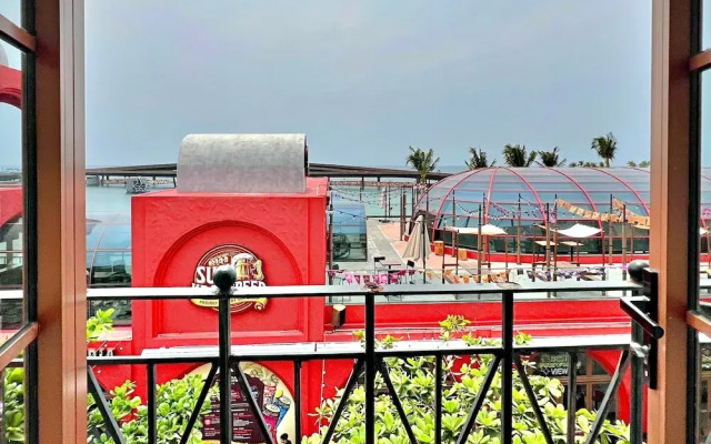 HANZ Lagoon Sunset Boutique Hotel