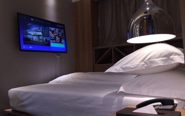 The Borrman Hotel Kunming KMG
