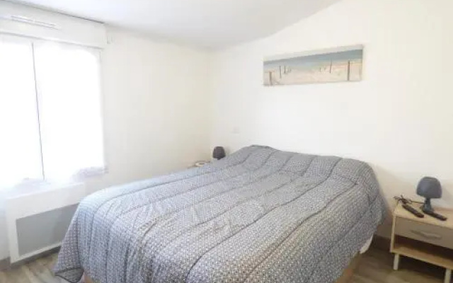 Rental Villa a 200 M Plage Des Bussoleries