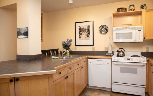 8176 Silver Mill 2 Bedroom Condo by RedAwning