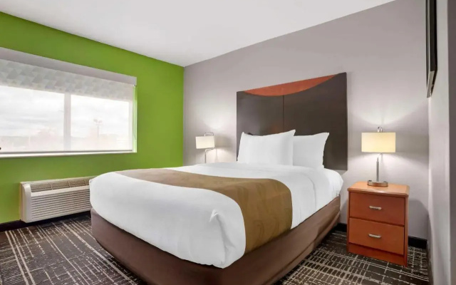 Quality Inn & Suites Birmingham