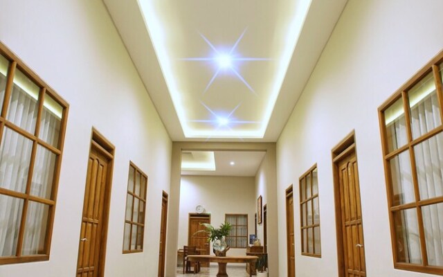 Arkananta Villa - Hostel