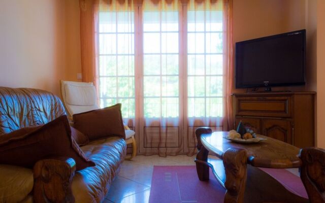 Pet Friendly and Gametable - Mystay