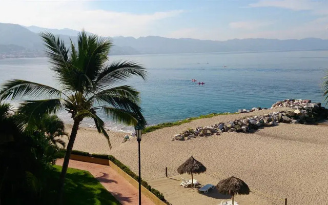 Los Tules Resort