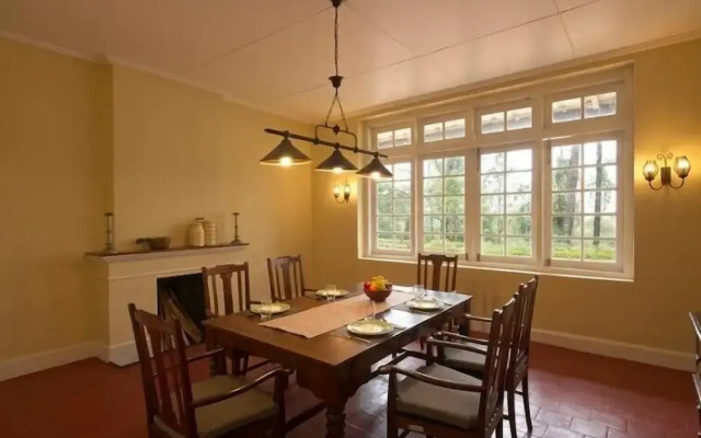 amã Stays & Trails Tea Estate Bungalows, Munnar