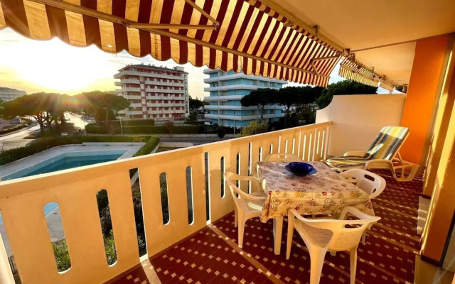 Homely Apartment With Poolview Terrace