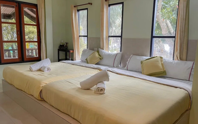 Baanboonpetch Resort