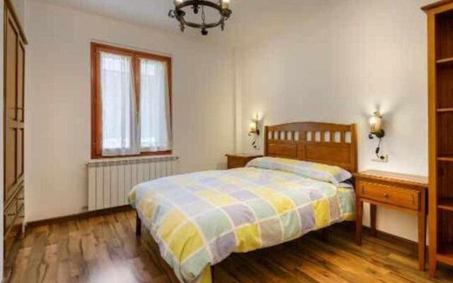 Apartamentos CAPERAN 2hab o hab familiar