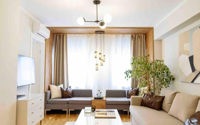 Stunning Views 2BR Intercontinental Flat