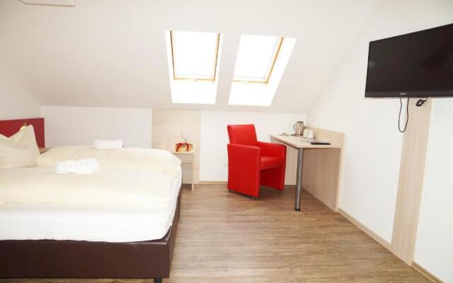 Seehotel und Appartements Schnöller