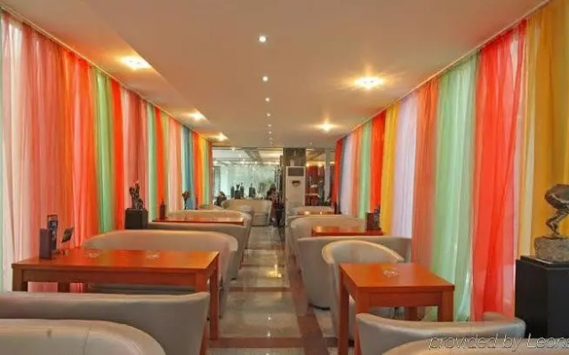 Hotel City