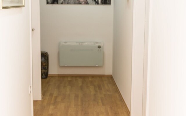Center Of Zagreb F12 Apartments