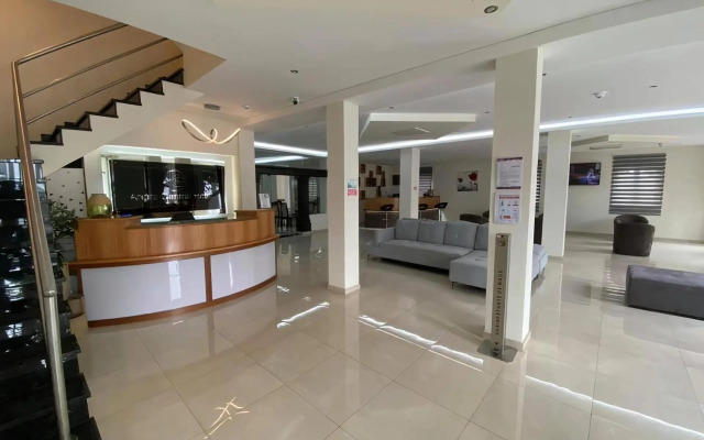 Angra Central Hotel