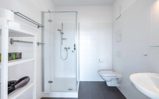 FeelGood Apartments LakeLiving I contactless check-in