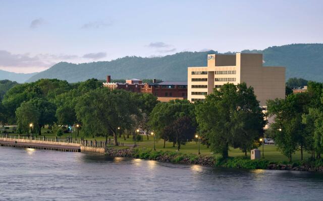 Radisson Hotel La Crosse