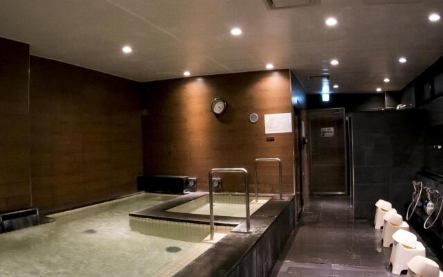 Spa & Capsule Hotel Grandpark Inn Kitasenju