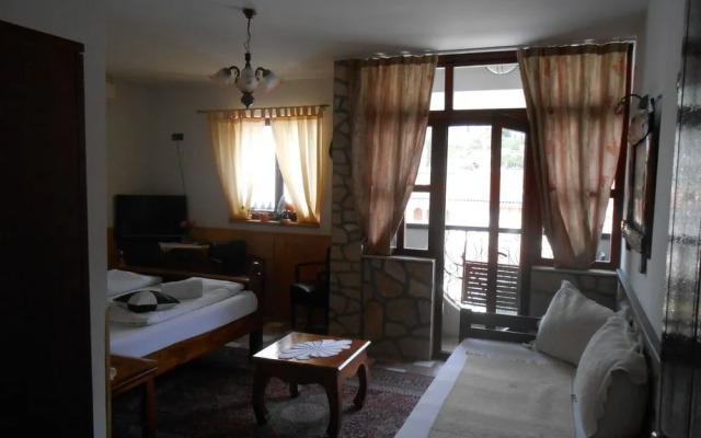 Villa Anri