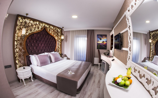 Demonti Otel