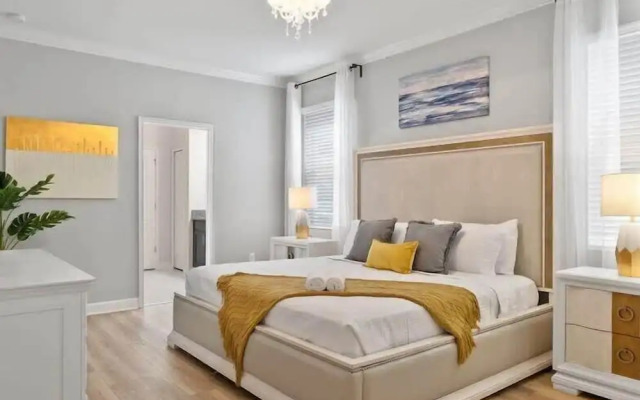 Coastal Paradise 8BR Disney Villa