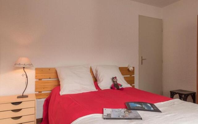 Appartement Saint-Chaffrey , 2 pièces, 6 personnes - FR-1-330E-92