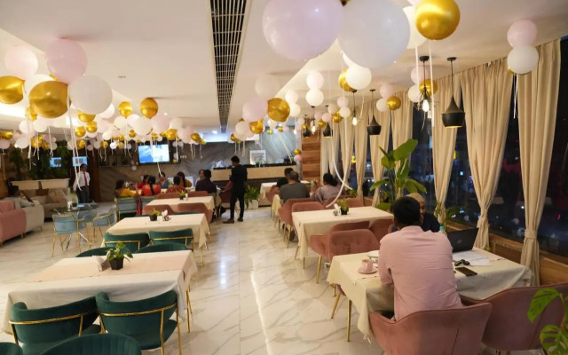 Vaidh Business Hotel