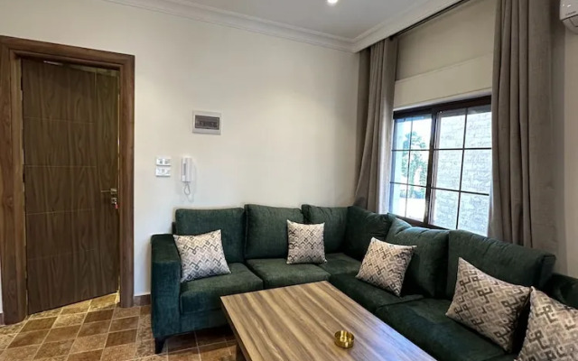 10 Antica Jabal Al Lweibdeh