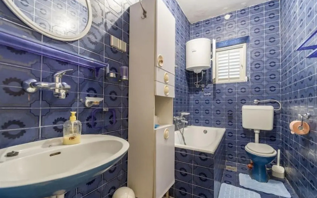 Petar - by the sea - A1