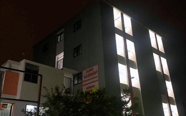 Na Nont Apartment Pak Kret