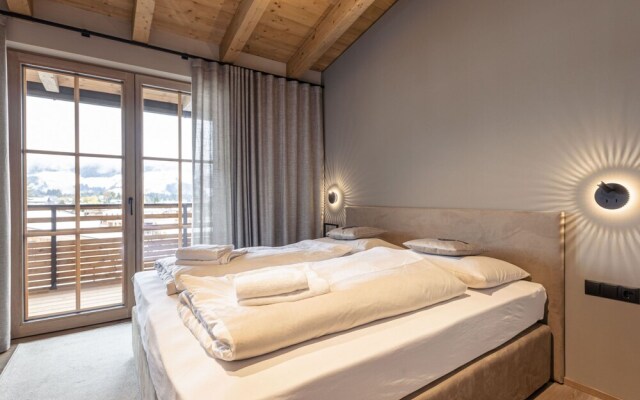 Penthousesuite Kr ndl mit Kamin Westendorf