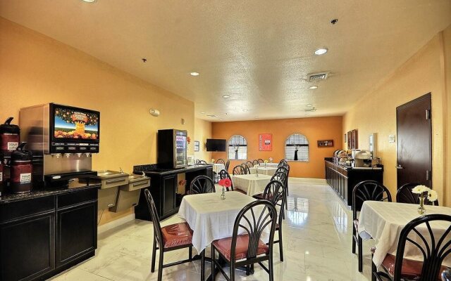 Comfort Suites Shenandoah-The Woodlands