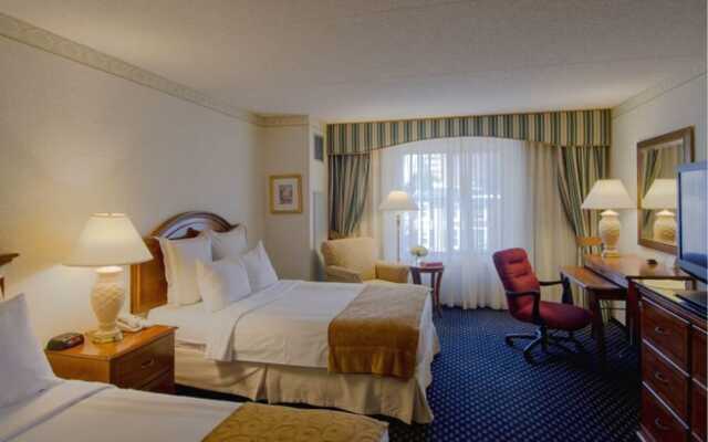 Lafayette Park Hotel & Suites, Trenton