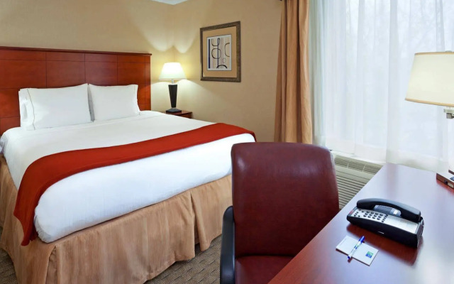 Holiday Inn Express Ramsey-Mahwah by IHG
