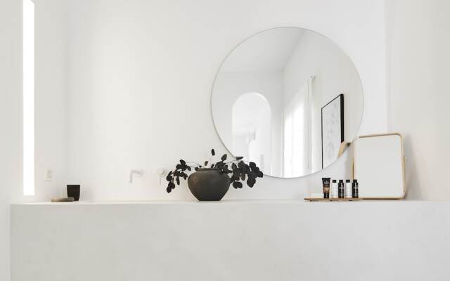 Le Blanc Nest
