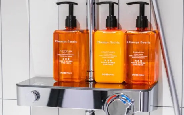 Orange Hotel (Shanghai Hongqiao Hub Lianyou Road)