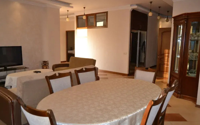 panorama 16 floor