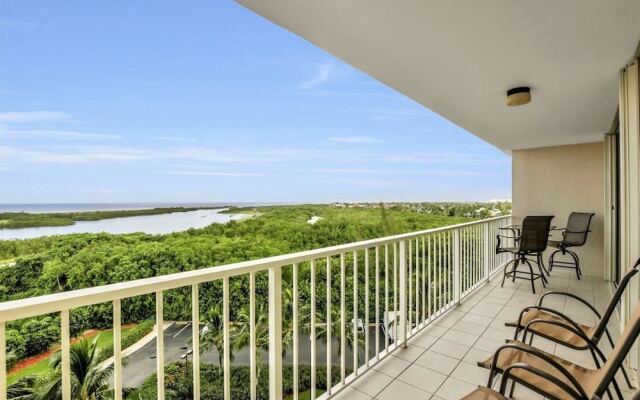 Seaview Court Condo 702