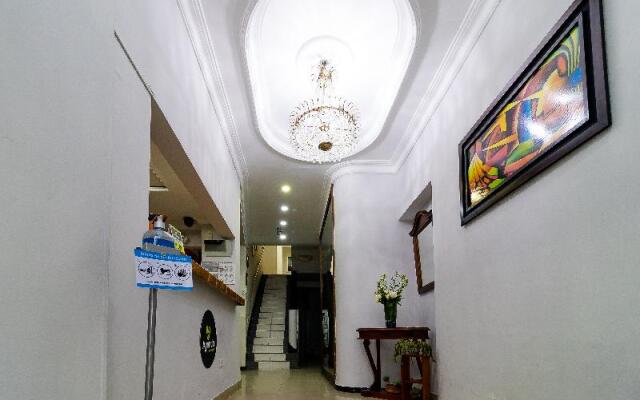 1083 Los Cerros de Bogotá