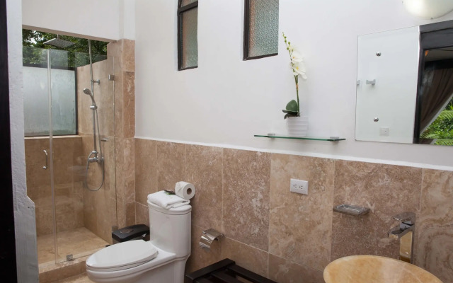Tifakara Boutique Hotel & Birding Oasis