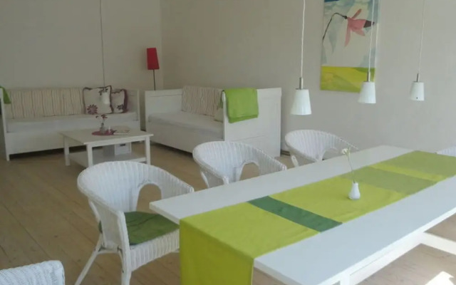 The Large Holiday Apartment