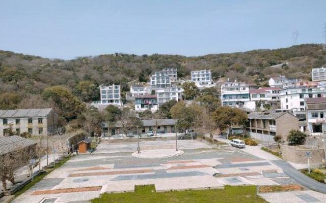 Ai Sha Holiday Hotel