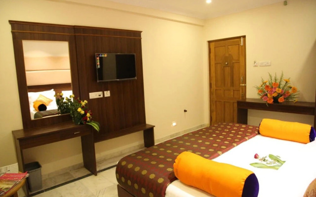 Poppys S.E.T Residency Kumbakonam.