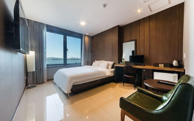Incheon Hotel Blue Marine