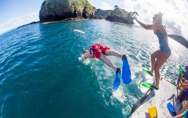 The Rock Adventure Cruise