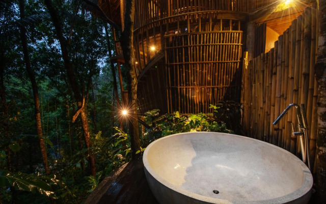 Amarta Pesagi Retreat by Madhava