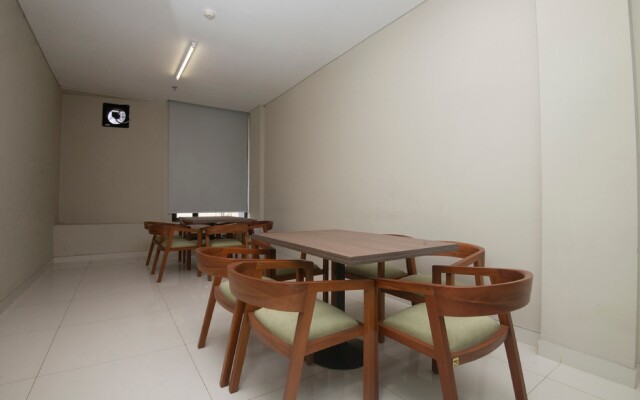 RedDoorz Plus @ Jakarta International Equestrian Park