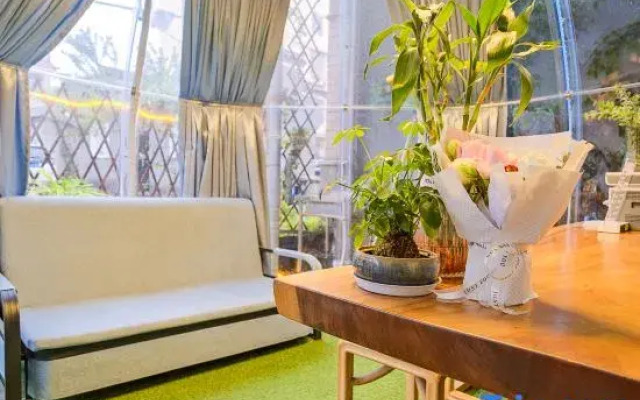 Jingdezhen YunjnHomestay(Taoxichuan Creative Plaza Sanbao Road Branch