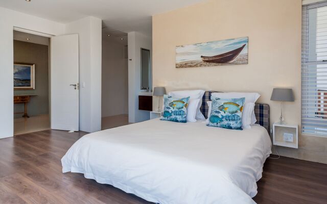 Greenways Beach House