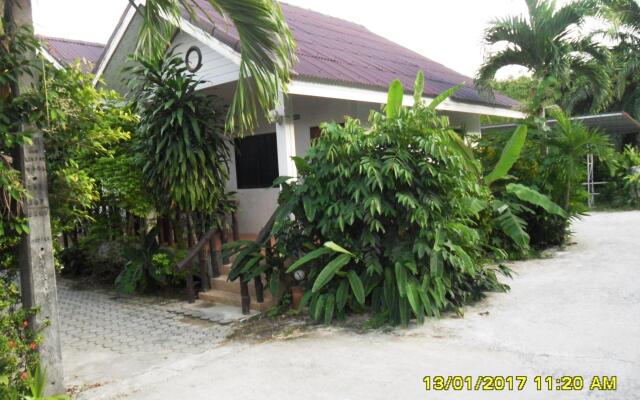 Aonang SR Bungalow