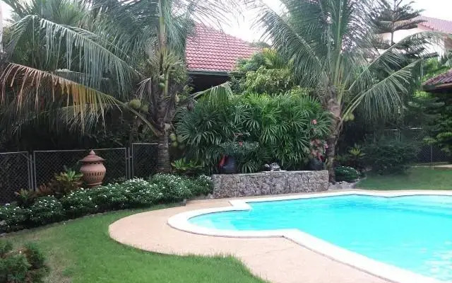 3 Bedroom Villa in Tropical Garden